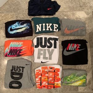 Nike Graphics and 1/4 Zip!